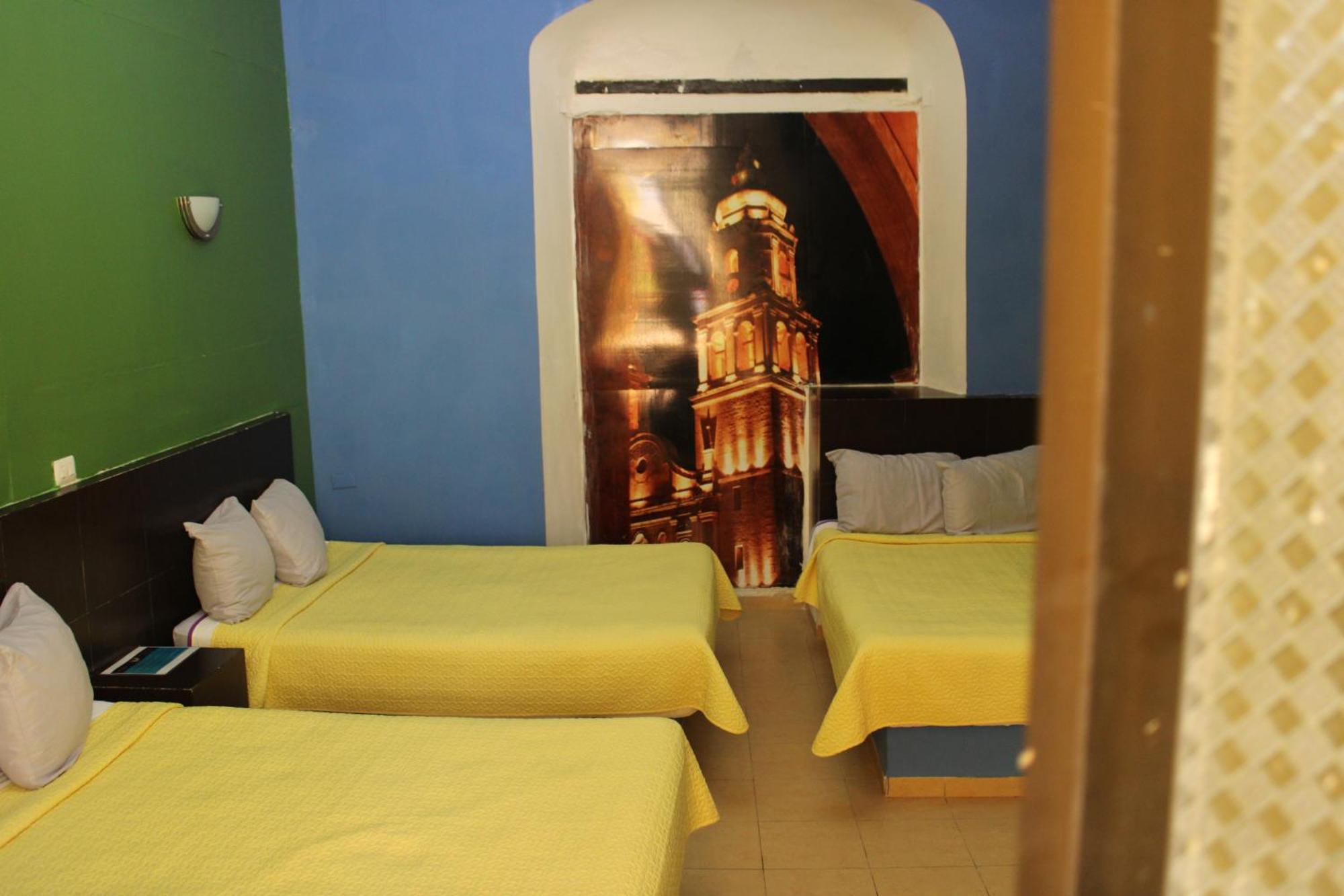 Hotel Guaranducha Inn Campeche Oda fotoğraf